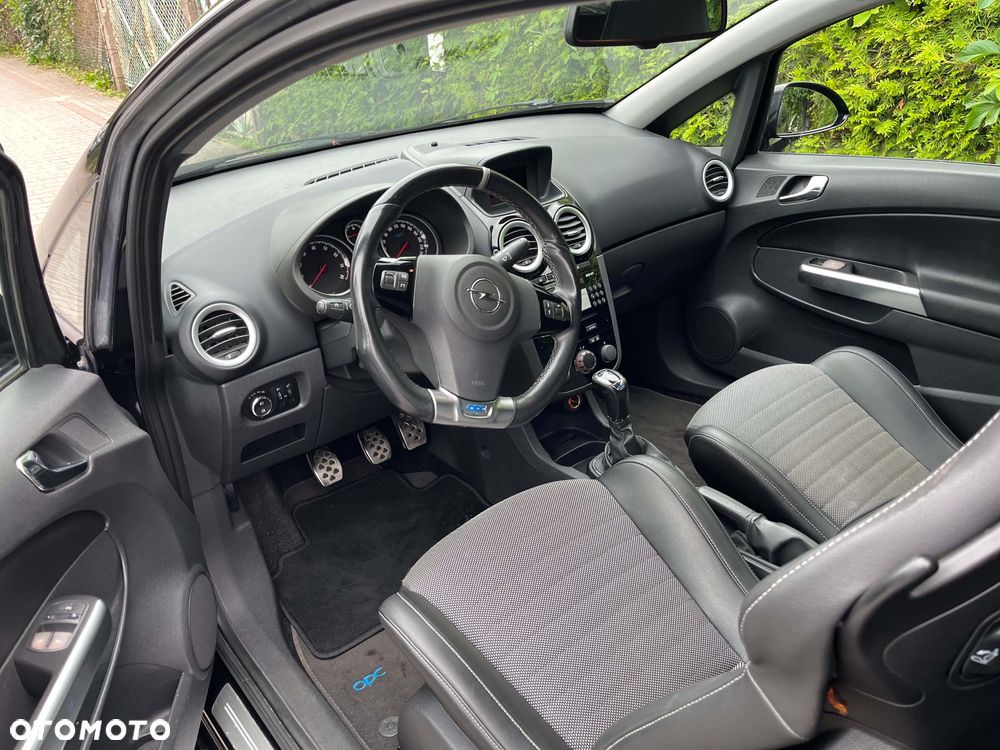 Opel Corsa 1.6T OPC - 3