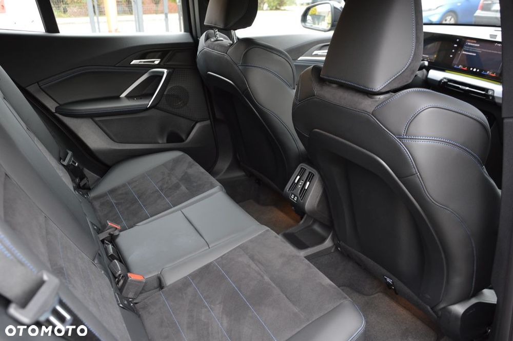 BMW X2 sDrive18d sport - 19