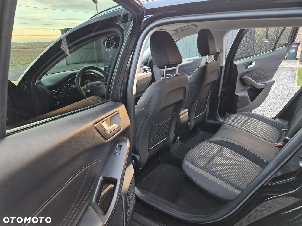 Ford Focus 2.0 TDCi Titanium ASS PowerShift - 21