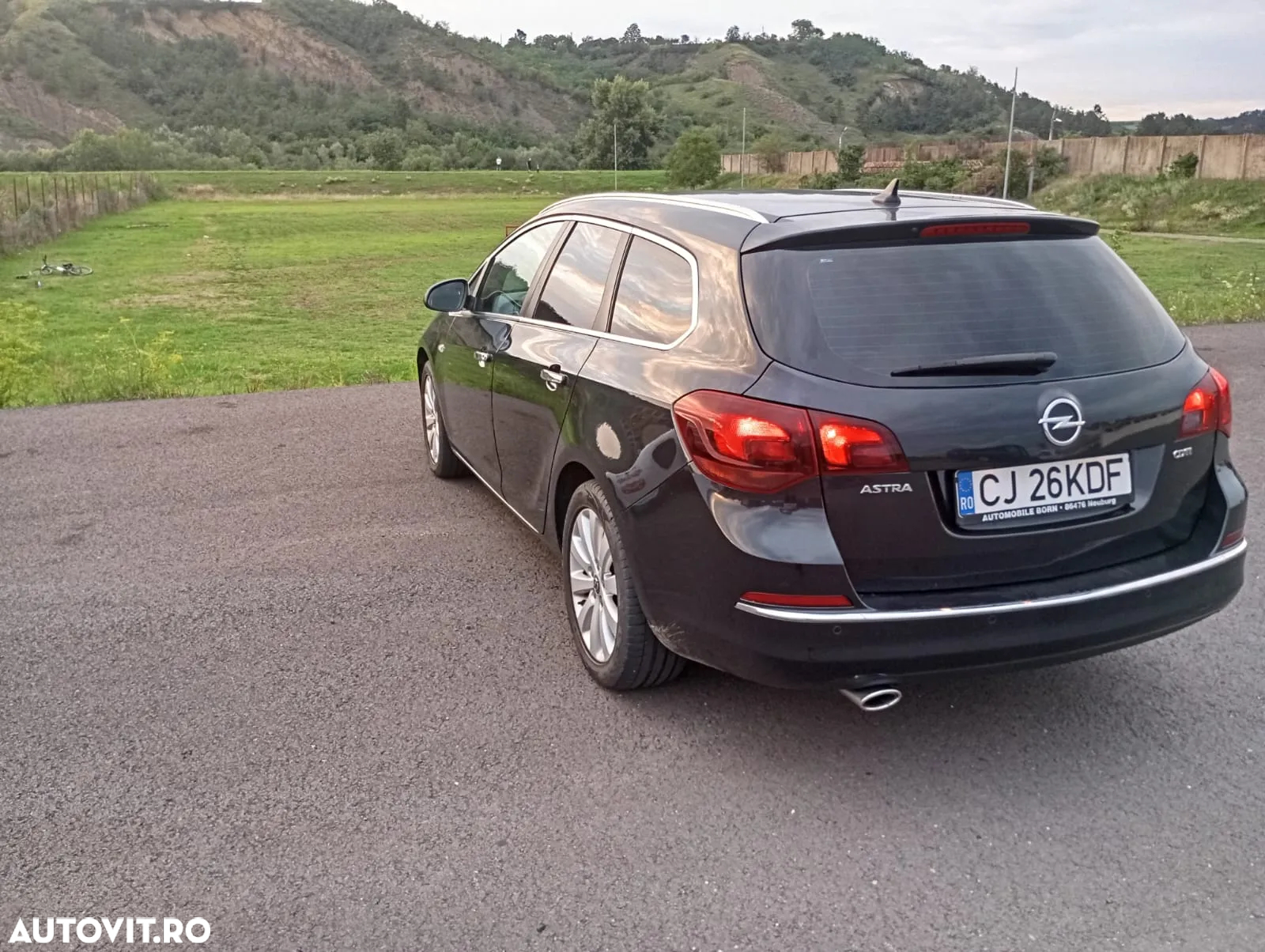 Opel Astra Sports Tourer 2.0 CDTI ECOTEC - 19