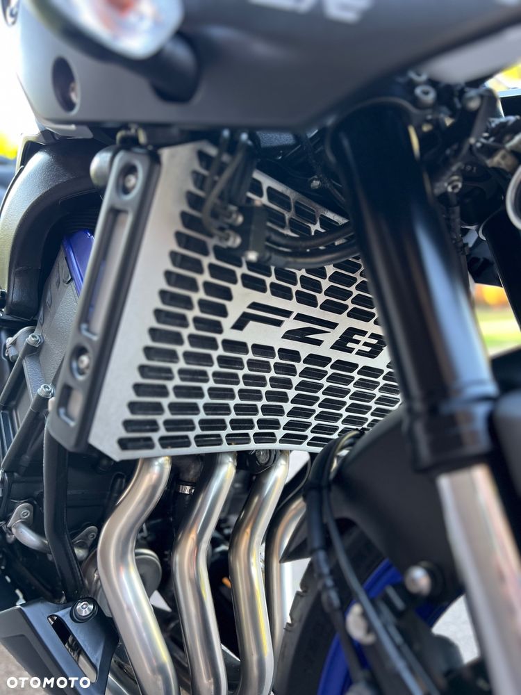 Yamaha FZ8 - 30