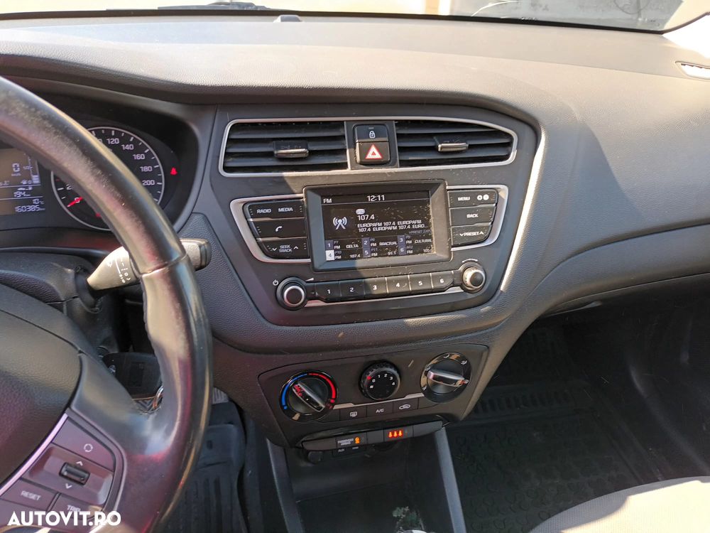 Hyundai i20 1.25 84CP M/T Comfort - 3