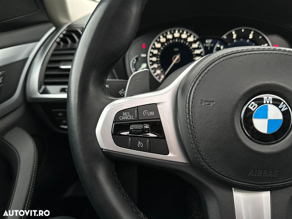 BMW X3 xDrive20d Aut. Advantage - 38