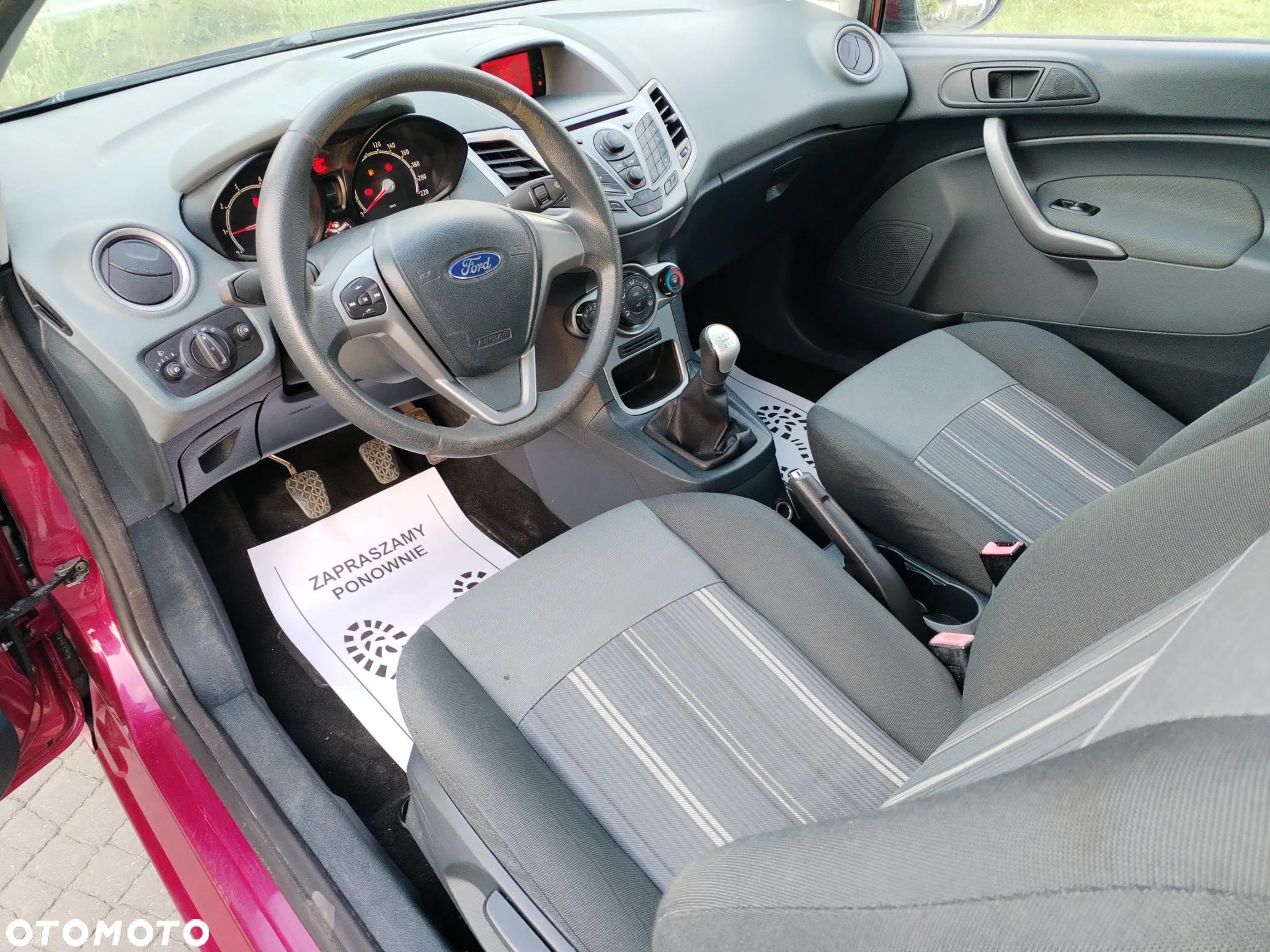 Ford Fiesta - 17