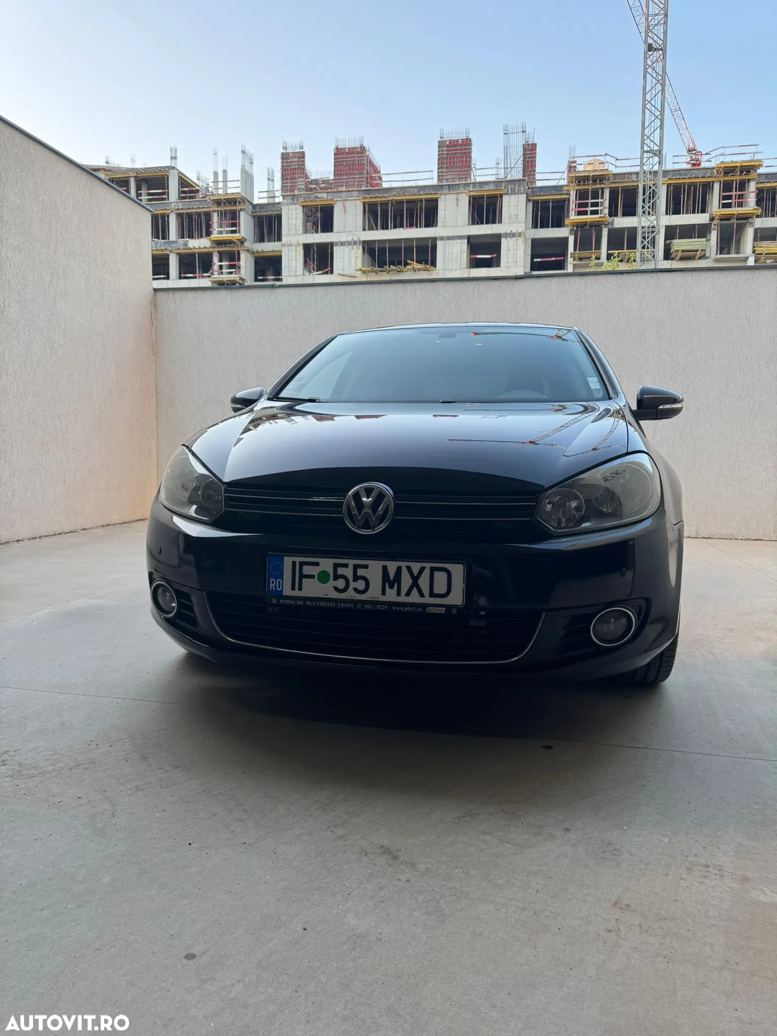 Volkswagen Golf 1.6 TDI DPF BlueMotion Technology Highline - 11