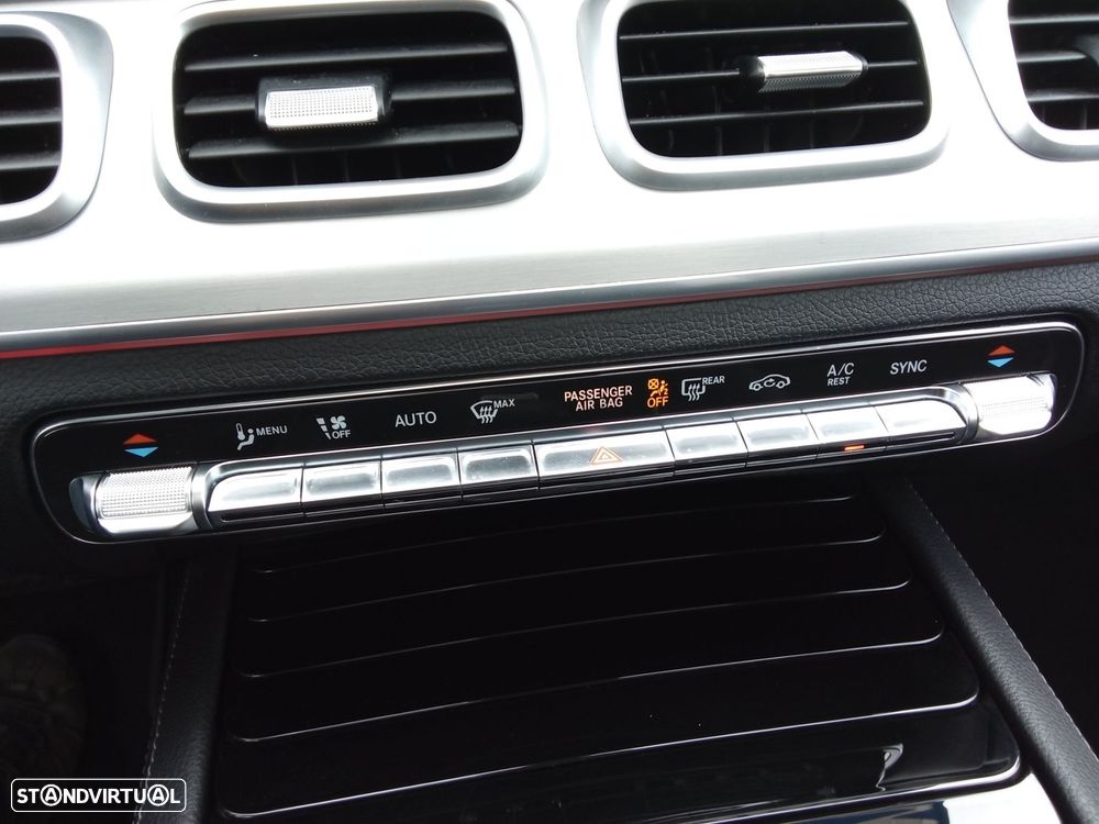 Mercedes-Benz GLE 300 d 4Matic - 34