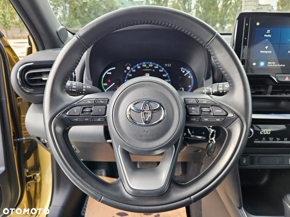 Toyota Yaris Cross Hybrid 1.5 Comfort - 18