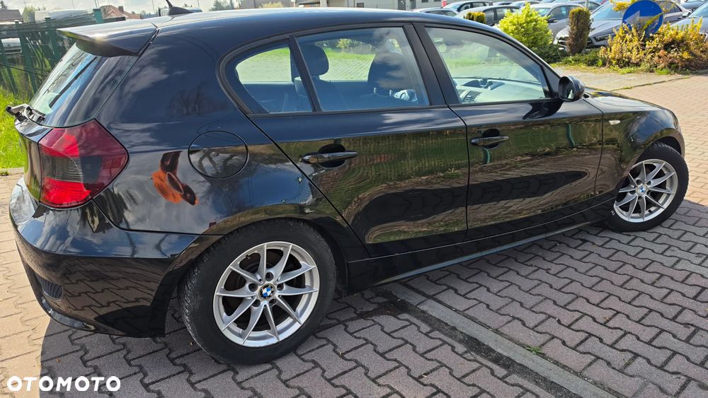 BMW Seria 1 - 12