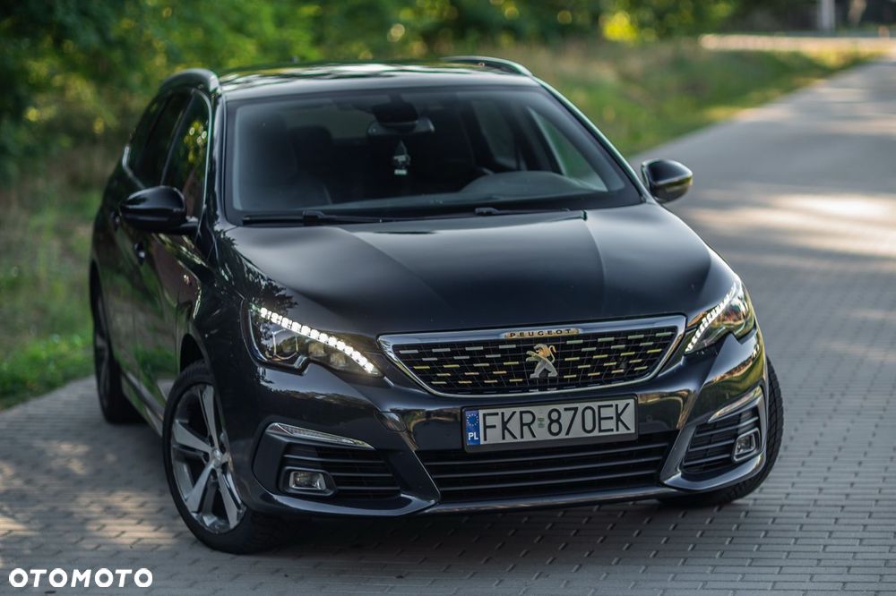 Peugeot 308 2.0 Blue HDi Allure S&S - 11