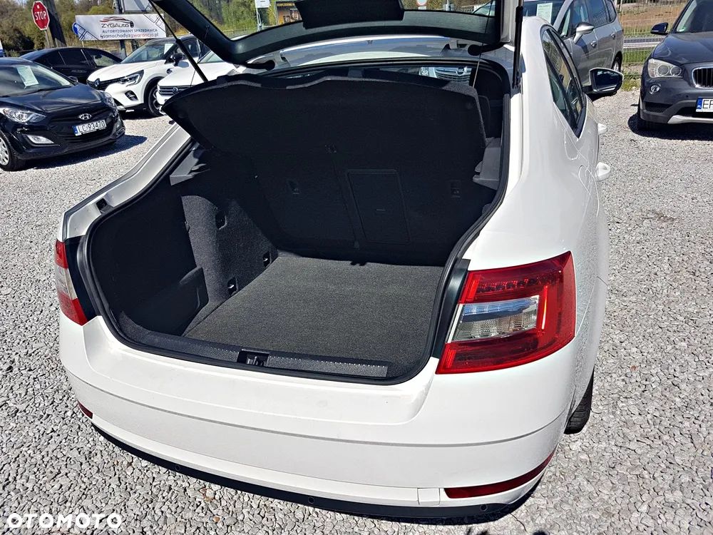 Skoda Octavia 2.0 TDI SCR Ambition - 22