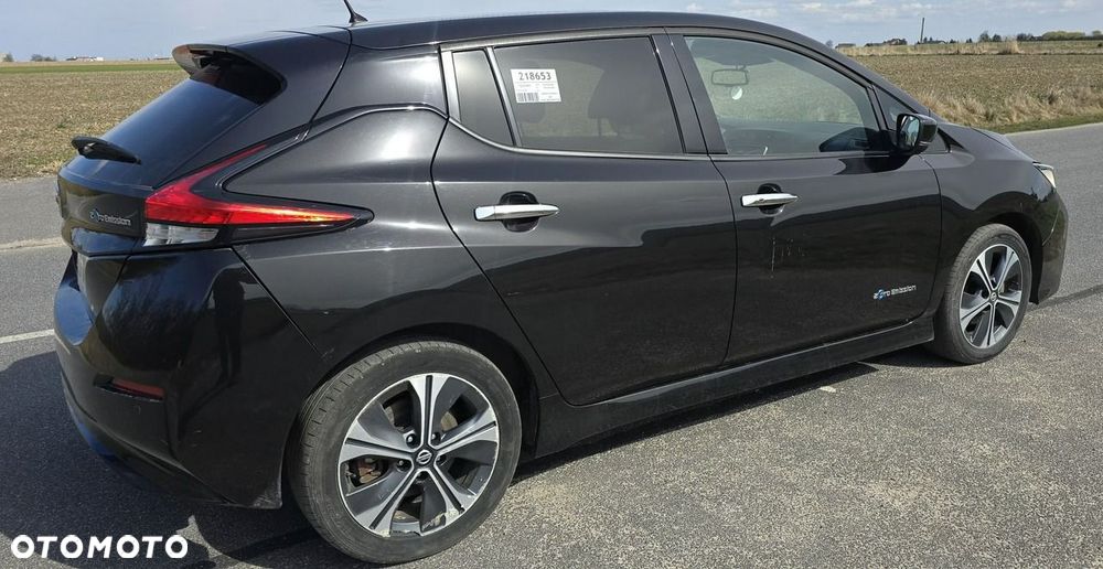 Nissan Leaf - 3