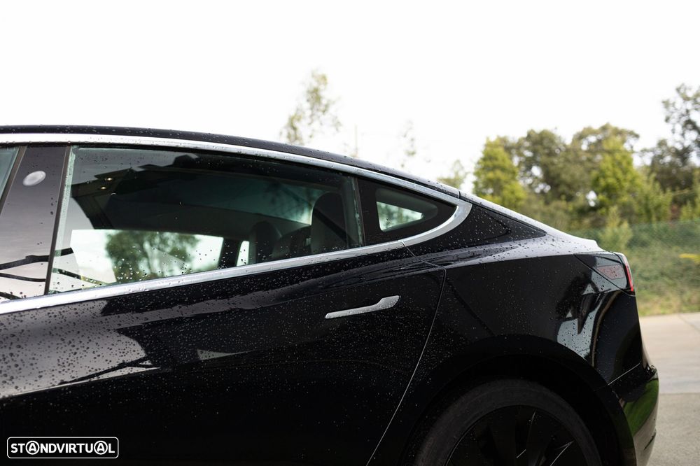 Tesla Model 3 Standard Range Plus RWD - 11