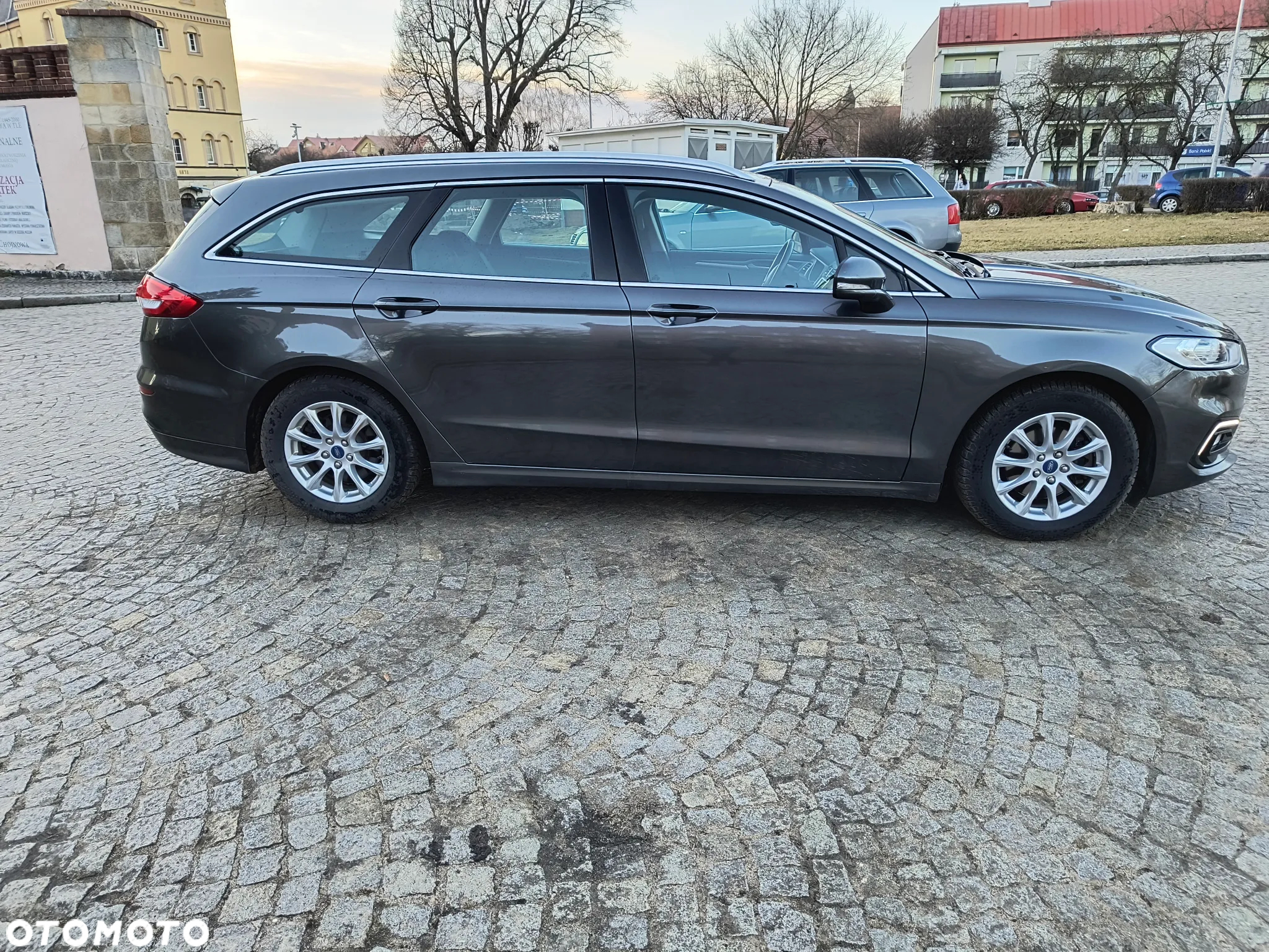 Ford Mondeo 2.0 EcoBlue Trend - 12