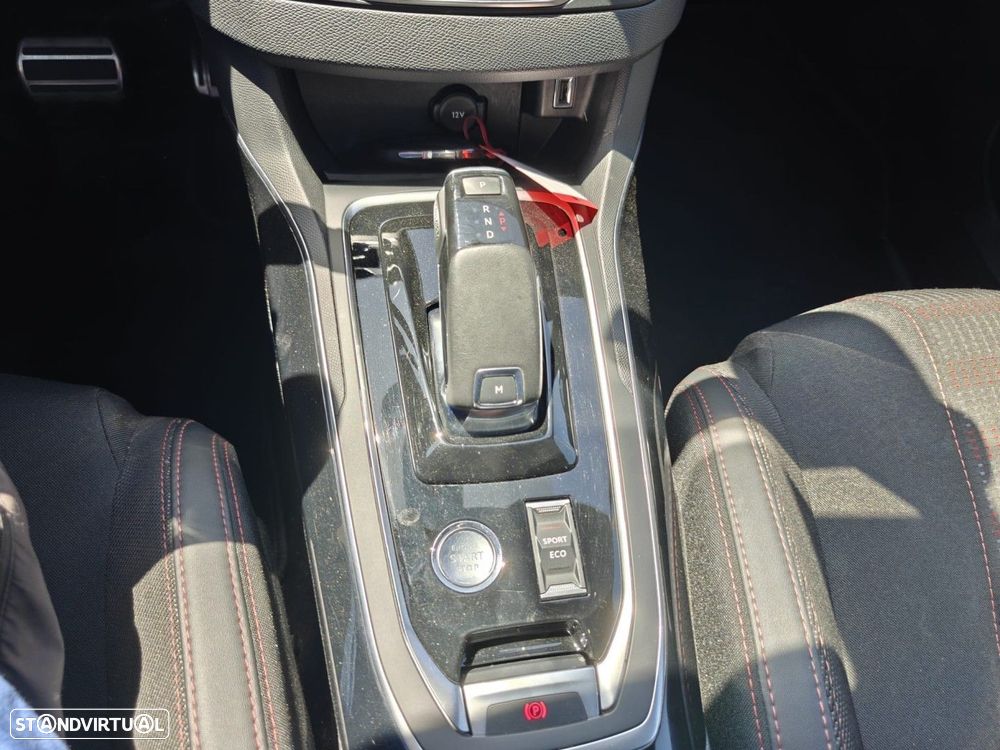 Peugeot 308 SW 1.5 BlueHDi GT EAT8 — fotografia 16