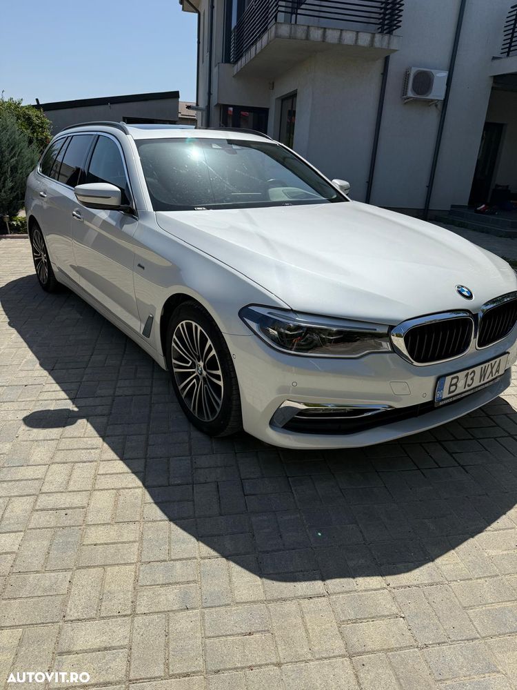 BMW Seria 5 530d Touring Aut. Sport Line - 2