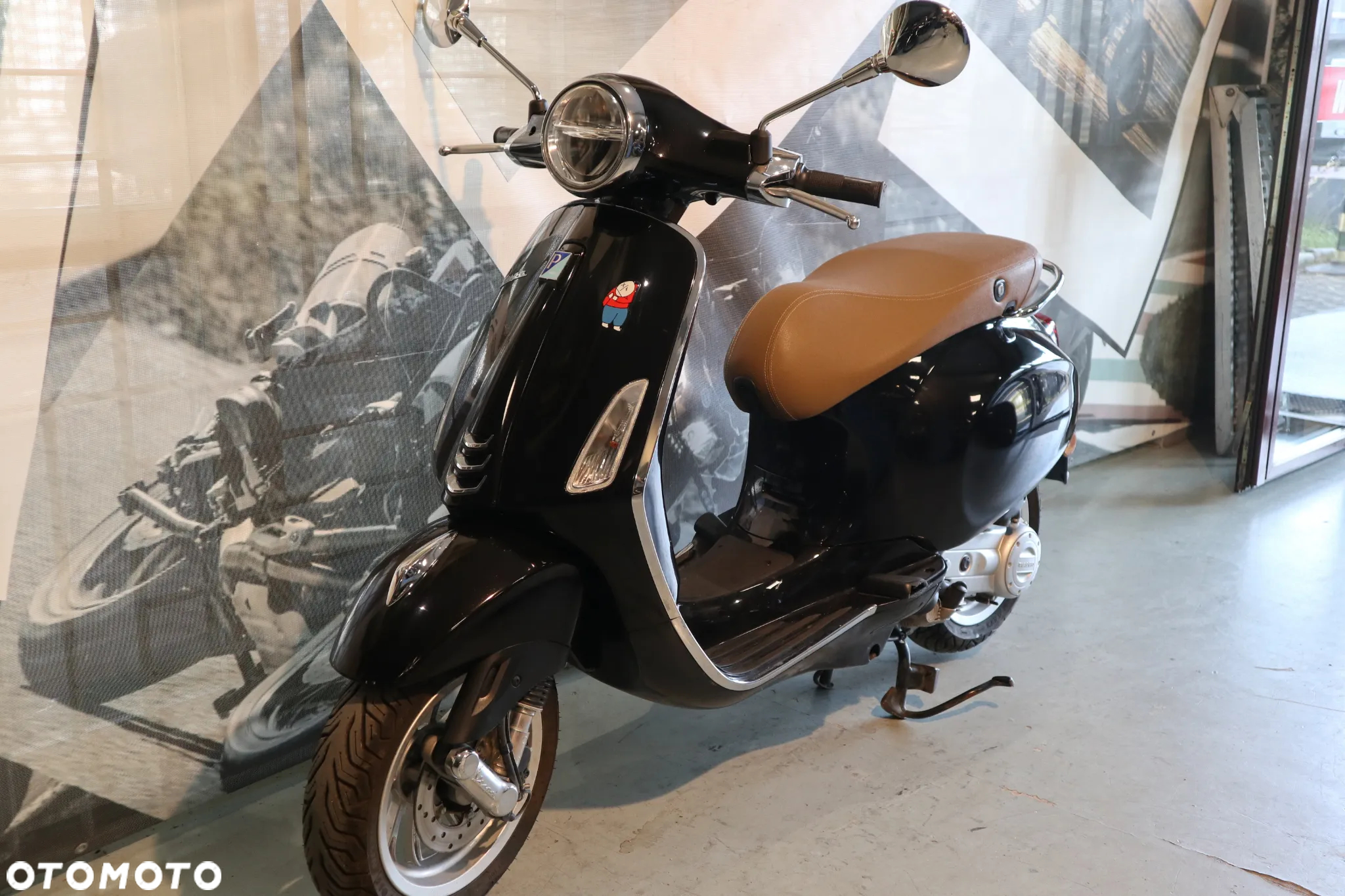 Piaggio Vespa - 2