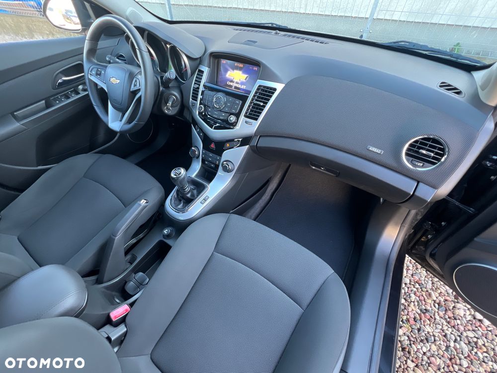 Chevrolet Cruze 1.4T LT+ - 21