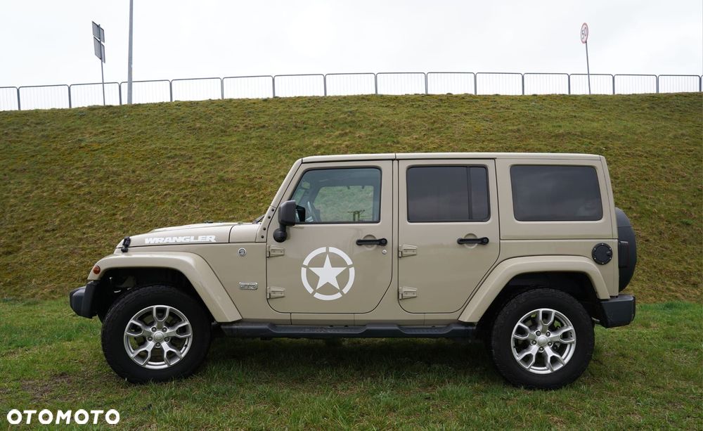 Jeep Wrangler - 3