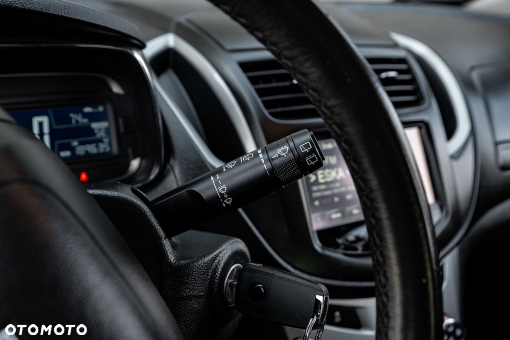 Chevrolet Trax 1.4 T LTZ AWD - 23