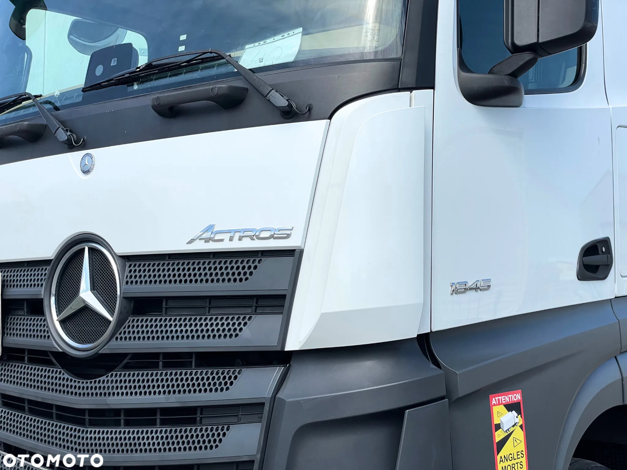 Mercedes-Benz ACTROS 1845 / STANDARD / SALON PL - 11