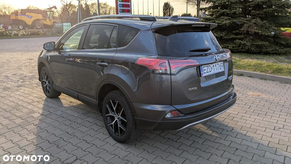 Toyota RAV4 2.0 Platinum 4x4 - 26