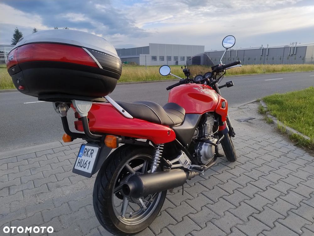 Honda CB - 3