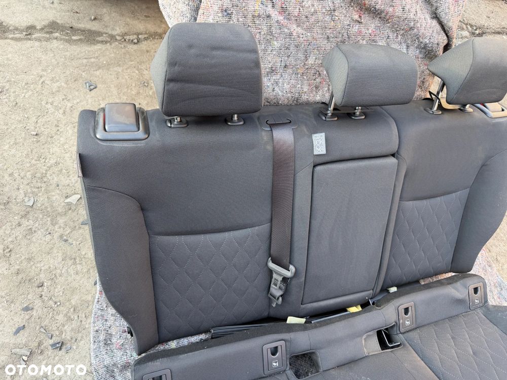 Fotele przód tył kanapa komplet Toyota Corolla Cross 2025r - 4