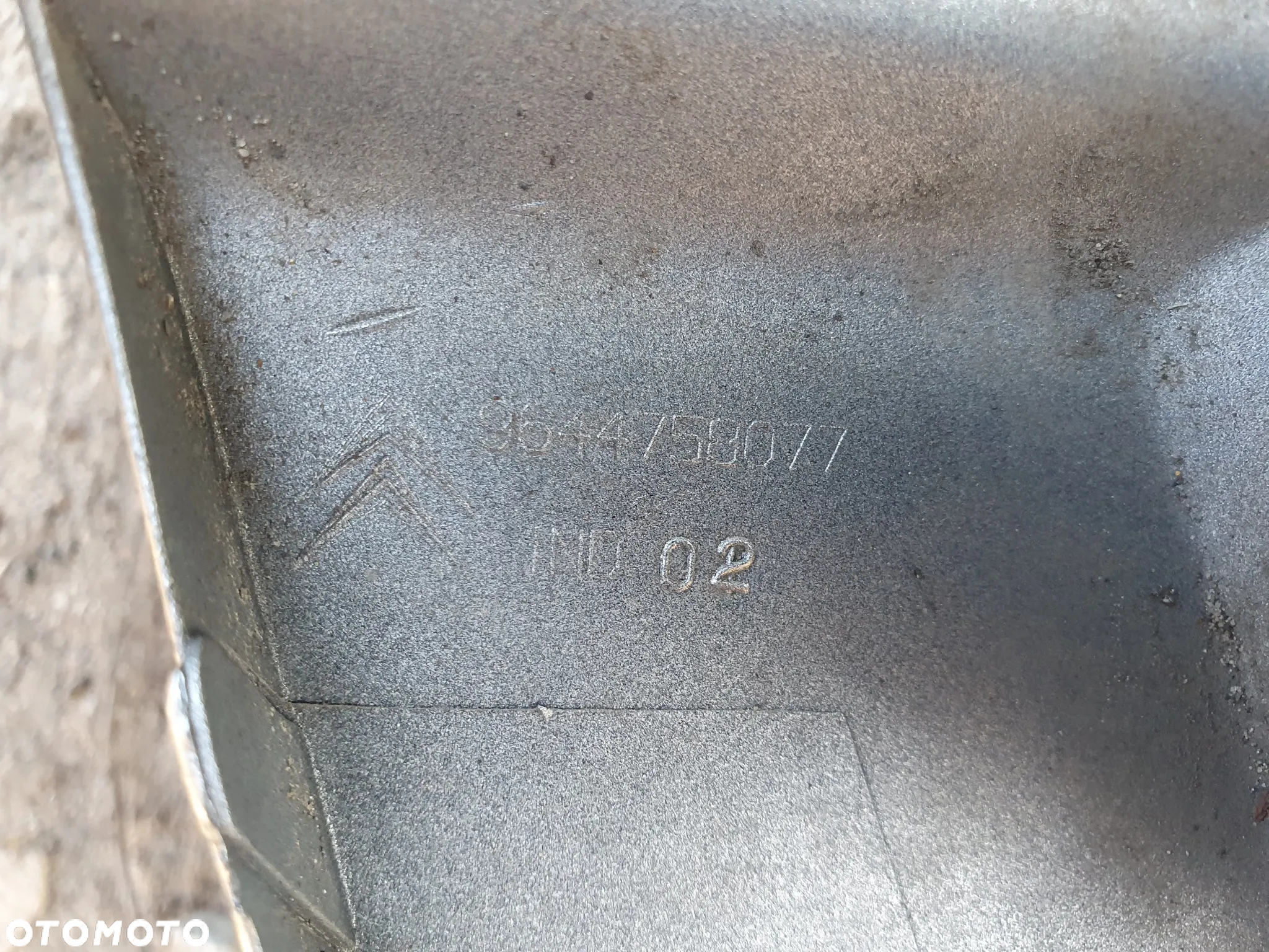 CITROEN BERLINGO I LIFT GRILL PRZEDNIA ATRAPA PRZÓD EMBLEMAT 9644758077 - 3