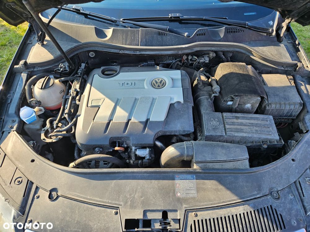 Volkswagen Passat 2.0 TDI DPF Comfortline - 33