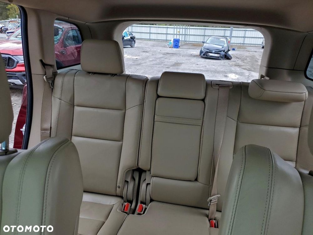 Jeep Grand Cherokee - 11
