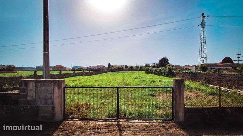 Terreno com 3.000 m² em Lavra - Matosinhos - 2 km da Praia - Grande imagem: 4/12