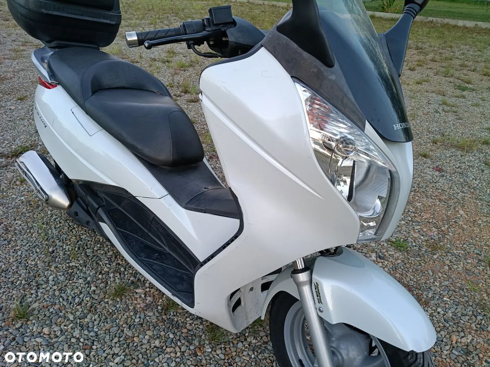 Honda NSS - 19