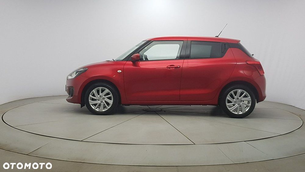 Suzuki Swift - 4