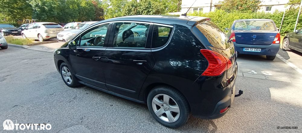 Peugeot 3008 1.6 HDI Confort Pack - 1