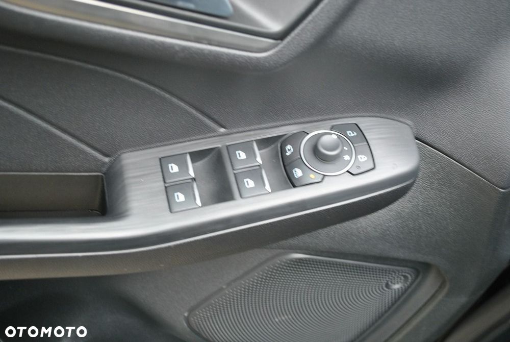 Ford Kuga 1.5 EcoBoost FWD Titanium - 11