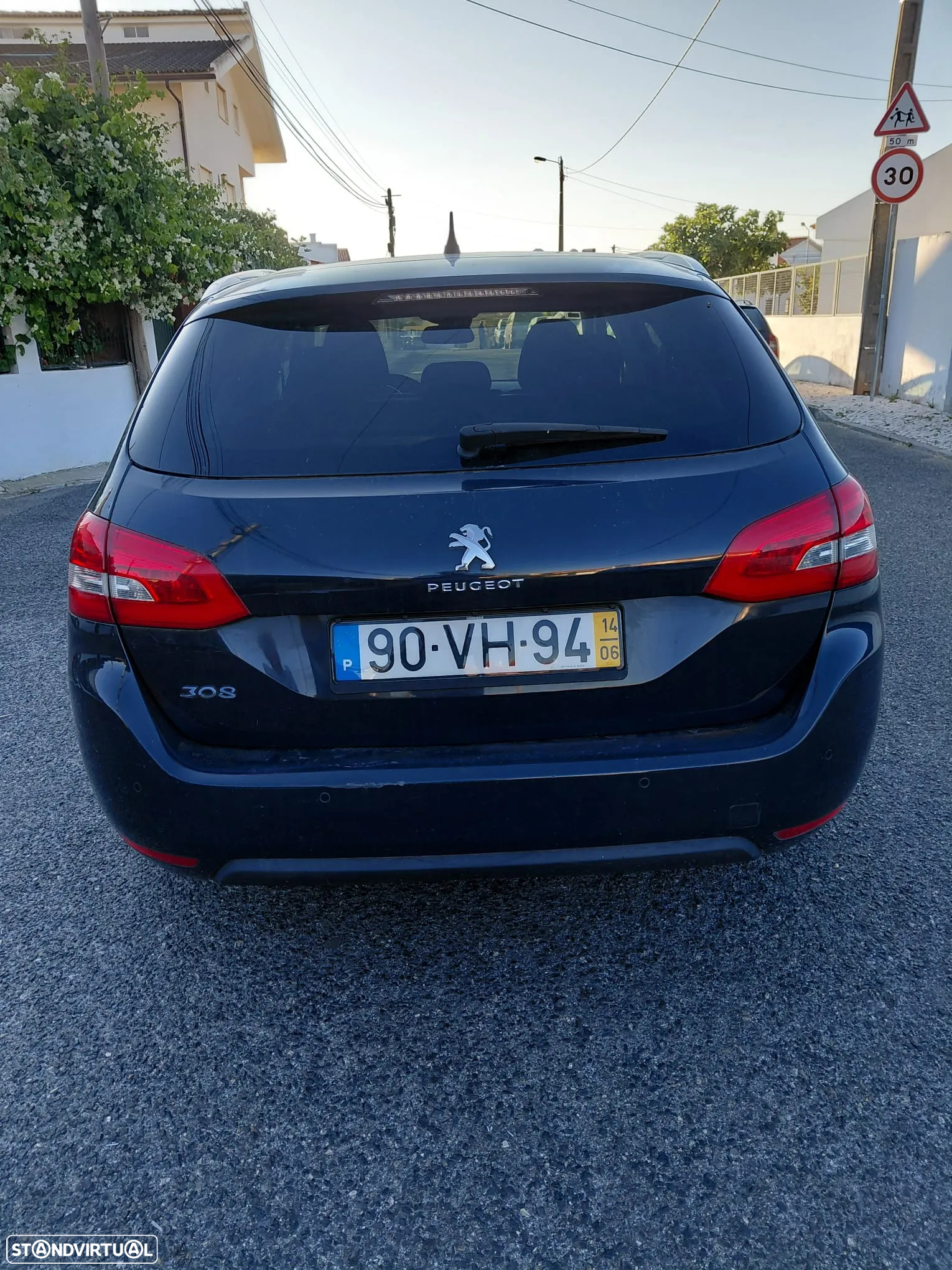 Peugeot 308 SW 1.6 BlueHDi Active - 18