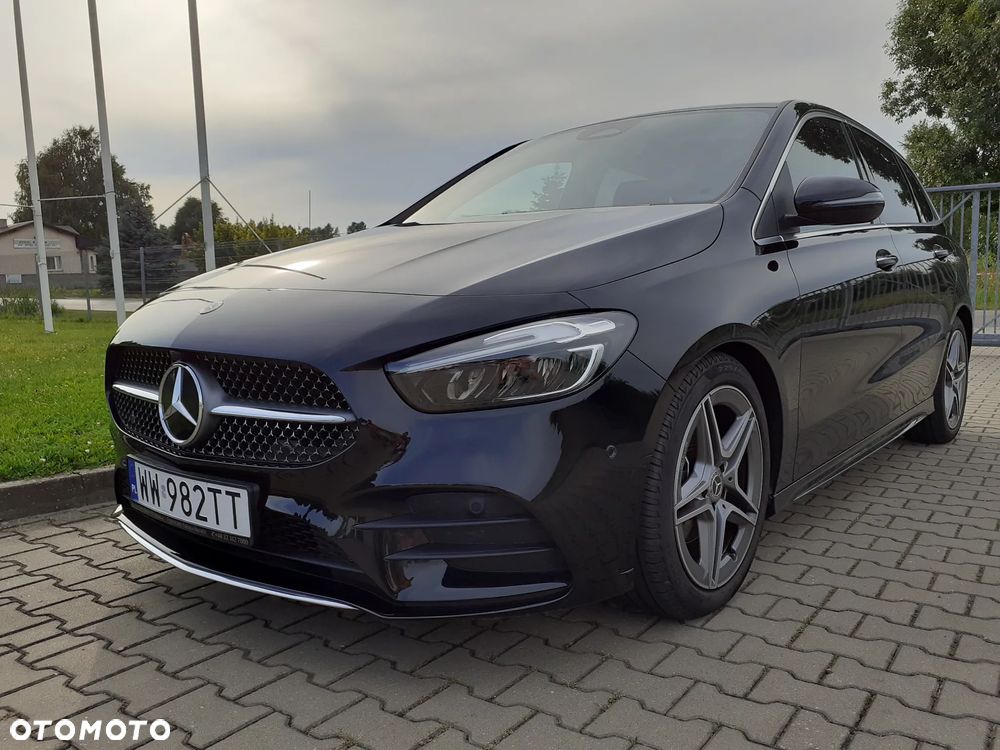 Mercedes-Benz Klasa B 200 d AMG Line 8G-DCT - 3