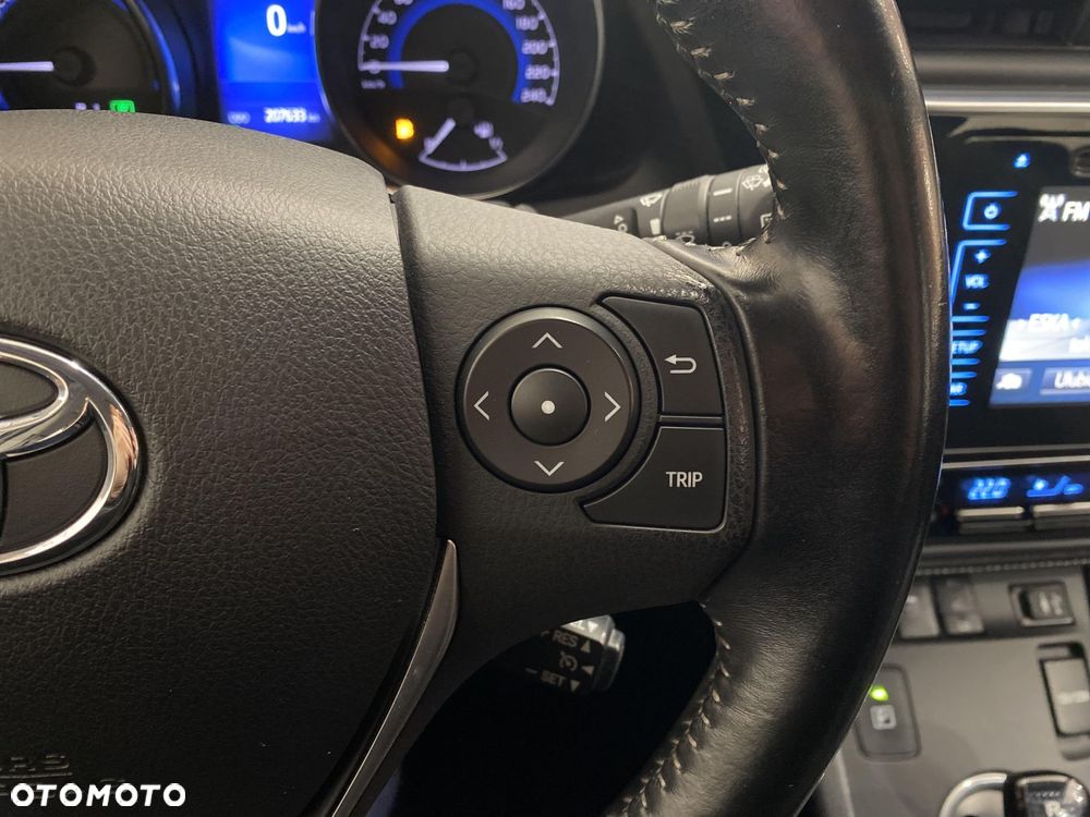 Toyota Auris - 14