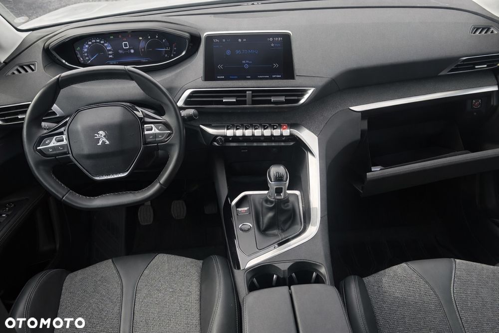 Peugeot 3008 1.5 BlueHDi Allure Pack S&S - 5