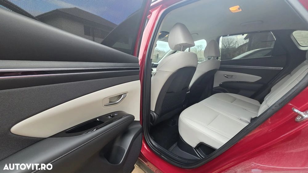 Hyundai Tucson HEV 1.6 l 230 CP 4WD 6AT Premium - 16