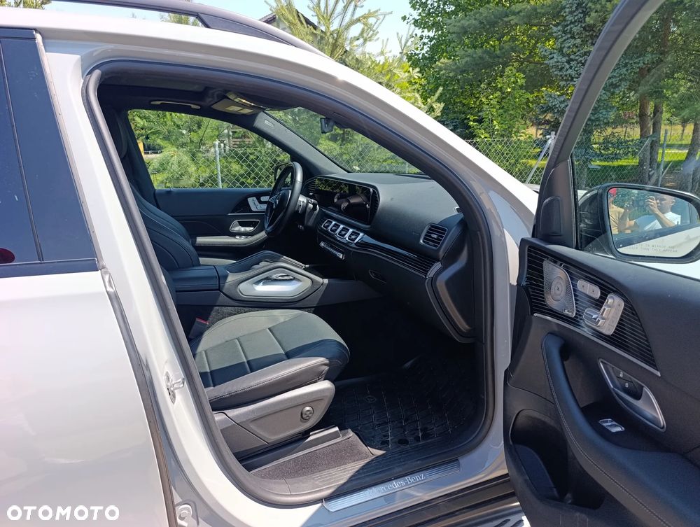 Mercedes-Benz GLE - 21
