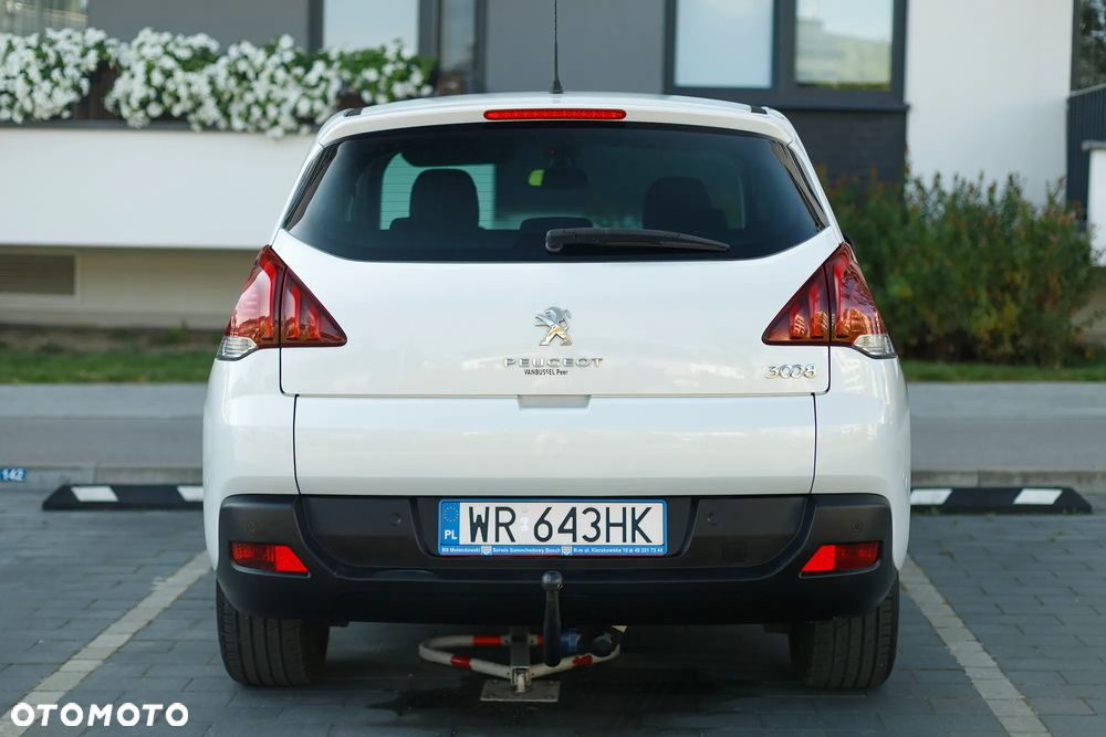 Peugeot 3008 1.6 Premium - 11