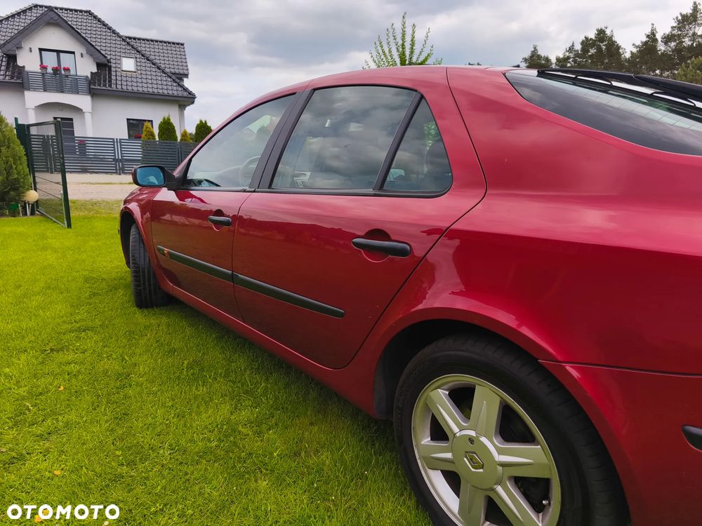 Renault Laguna 1.6 Emotion - 4