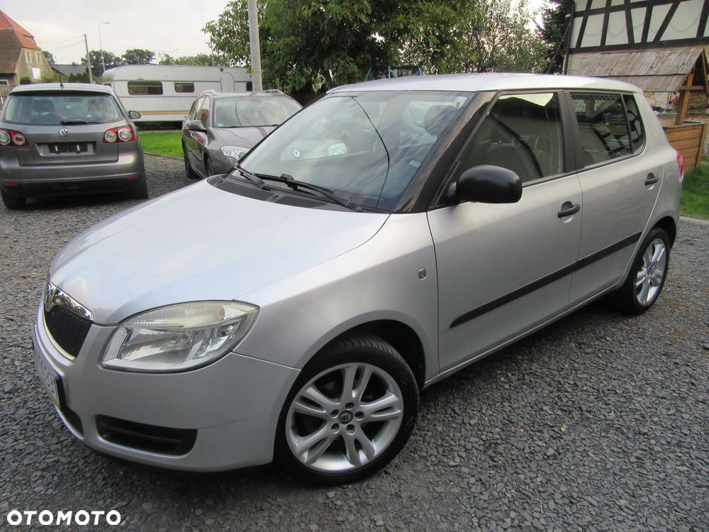 Skoda Fabia 1.2 12V Ambition Plus - 1