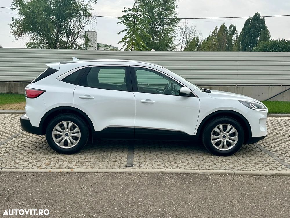 Ford Kuga - 13