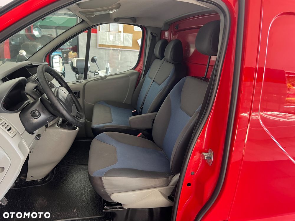 Renault Trafic - 17