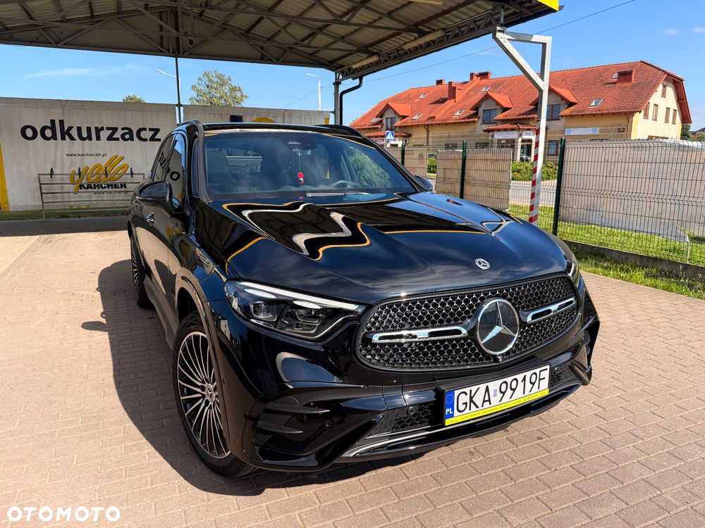 Mercedes-Benz GLC - 4