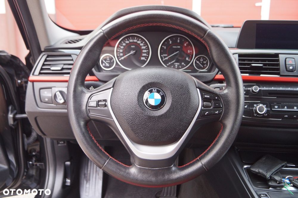 BMW Seria 3 - 29