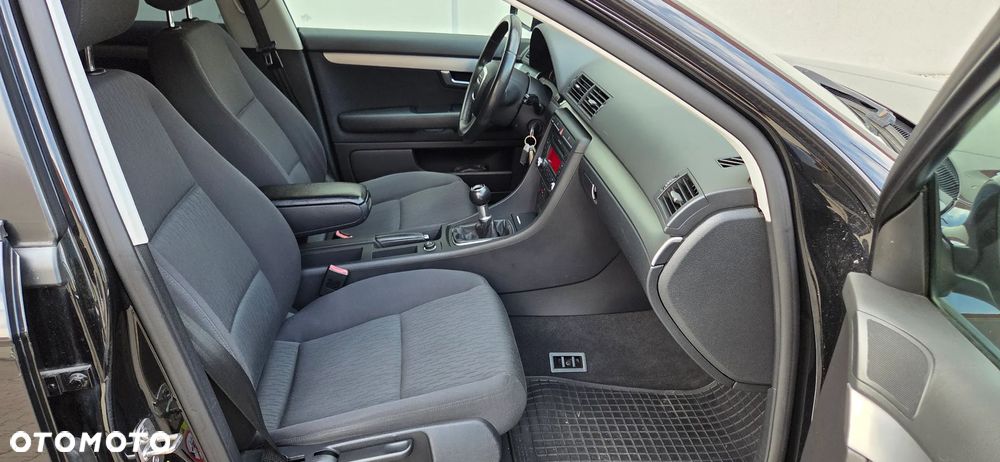 Audi A4 Avant - 35