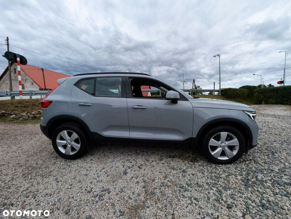 Volvo XC 40 T2 Core - 3
